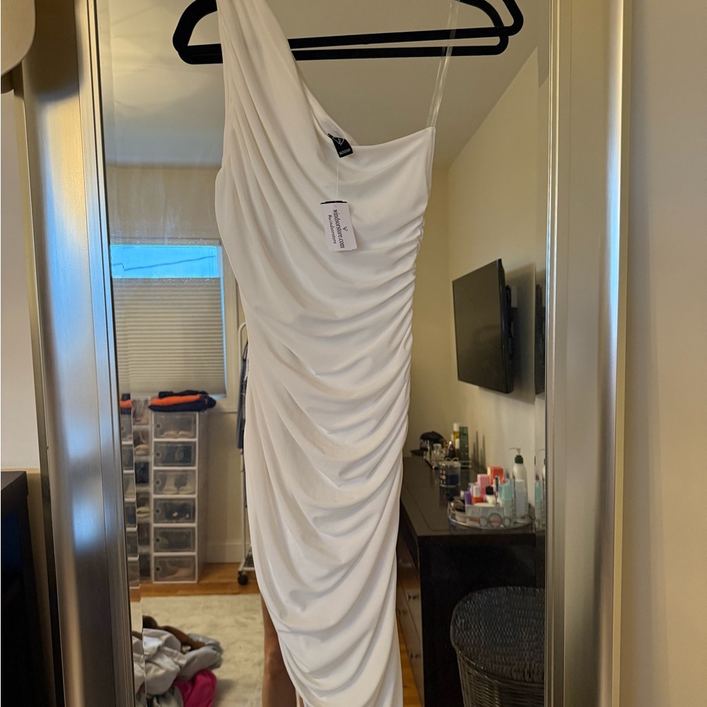 Windsor White One-Shoulder Asymmetrical Ruched Dress